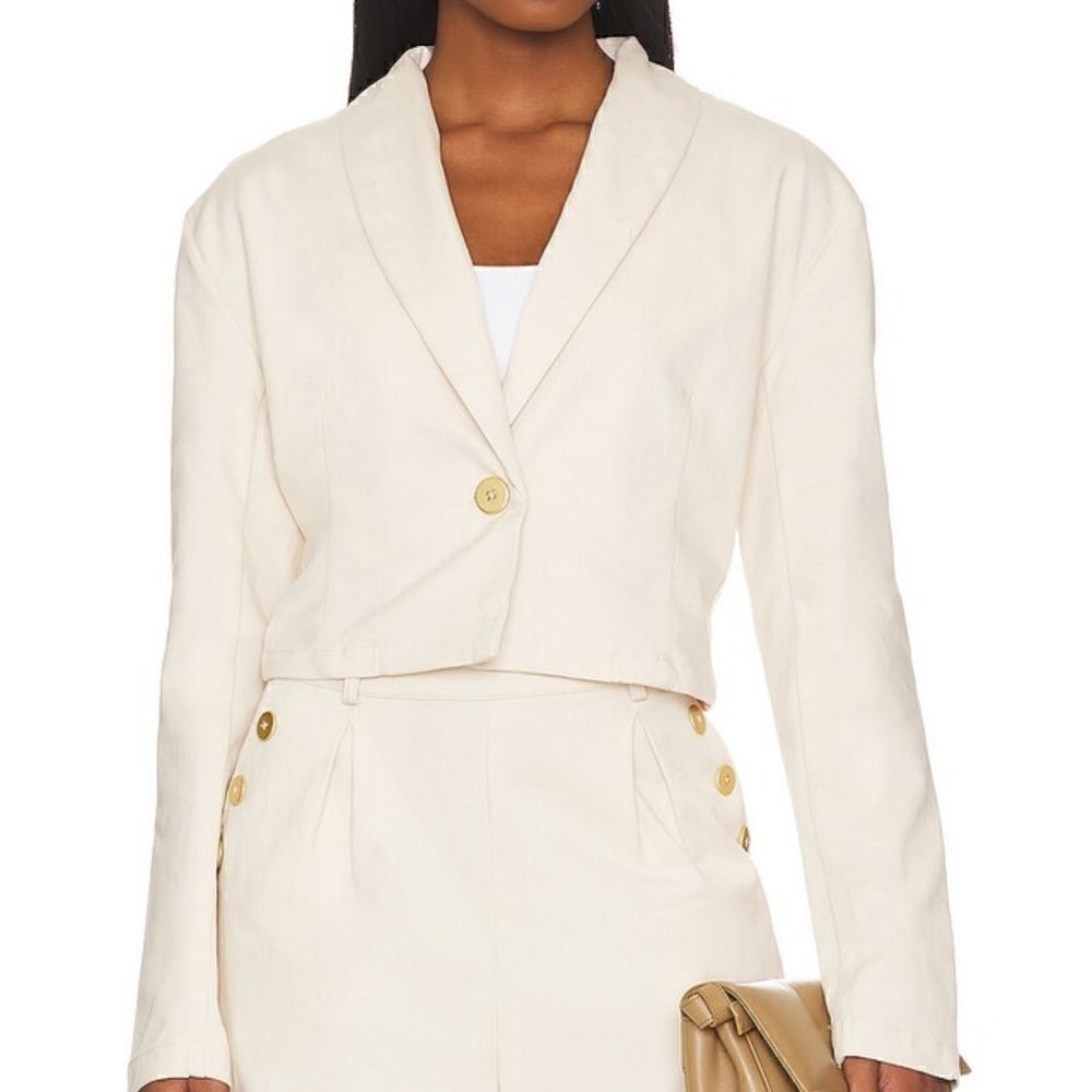 Splendid x Rachelove Cropped Blazer in Porcelain.Size S